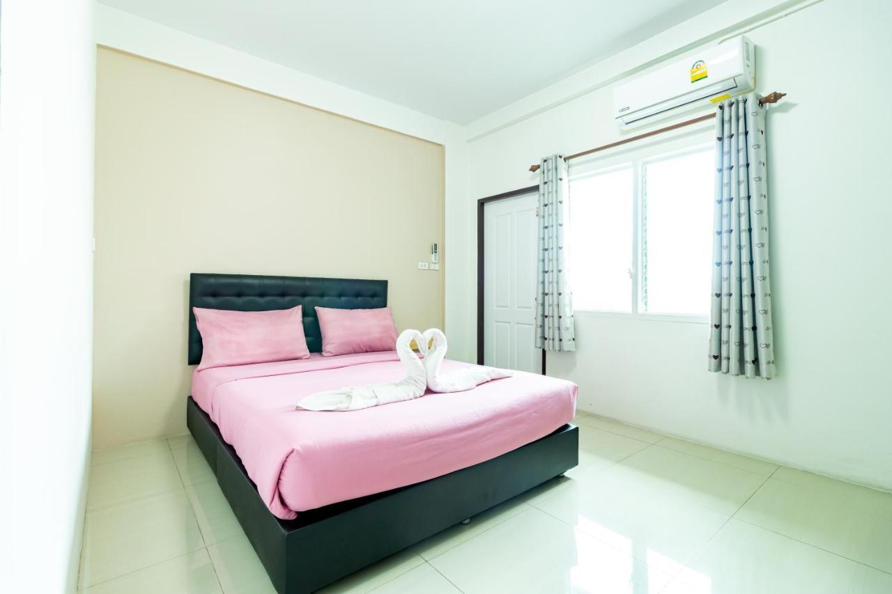 Central View Hostel Hat Yai Esterno foto