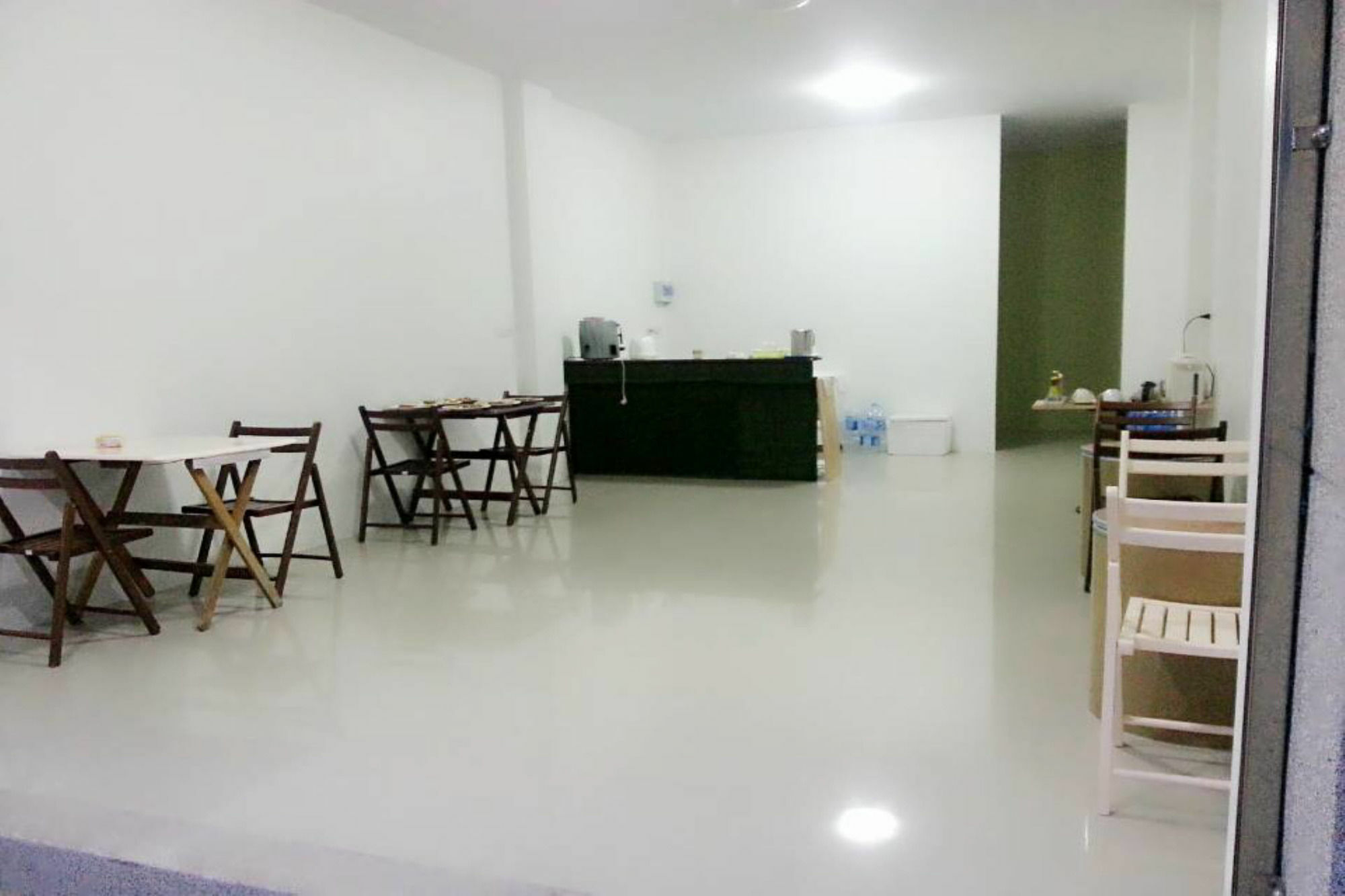 Central View Hostel Hat Yai Esterno foto